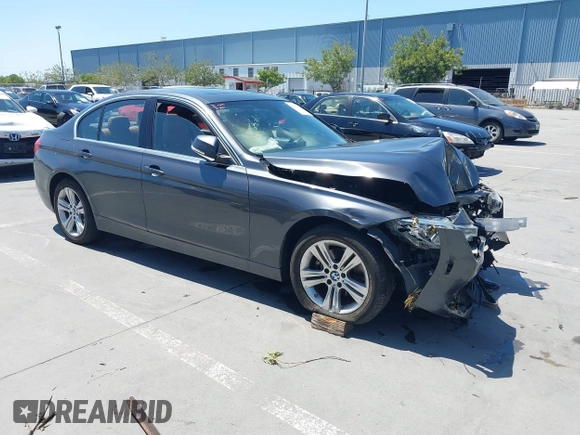 2016 BMW 3 Series 328i z VIN WBA8E9G52GNT84514, wystawiony jako IAAI lot #42396193 z przebiegiem 94 961 mil mil oraz . Historia ofert i sprzedaży dostępna na DreamBid. Obrazek 1.
