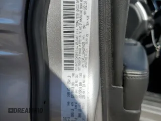 2017 Jeep Cherokee Overland с VIN 1C4PJLJS0HW574622, выставлен на аукционе Copart как лот 74615164 с пробегом 93 945 миль миль и Списание • Salvage title. История ставок и продаж доступна на DreamBid. Изображение 13.