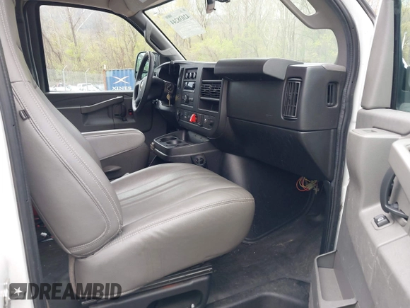 2019 Chevrolet Express Cargo Van with VIN 1GCZGHFG7K1209948, listed as a IAAI auction lot 42038244 with 249,167 mi miles. Bid and sale history available at carsss.com. Image 5.