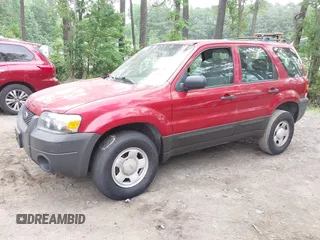 2005 Ford Escape XLS Value с VIN 1FMYU02ZX5KB43354, выставлен на аукционе IAAI как лот 42427019 с пробегом 139 910 миль миль и . История ставок и продаж доступна на DreamBid. Изображение 2.