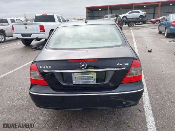 2009 Mercedes-Benz E-Class Luxury 3.5L with VIN WDBUF87X29B368908, listed as a IAAI auction lot 41224808 with 143,719 mi miles. Bid and sale history available at carsss.com. Image 17.