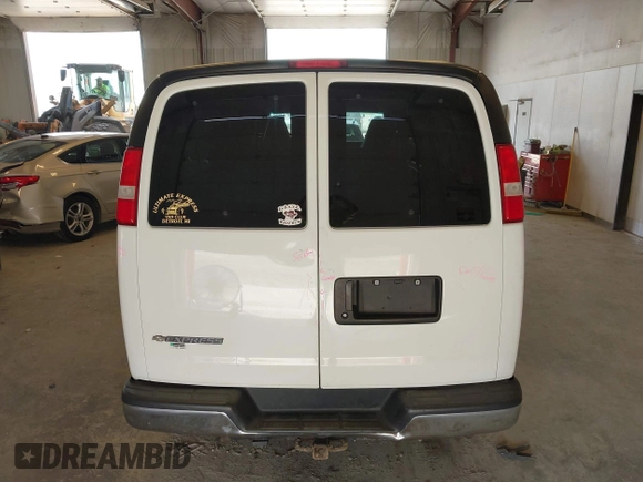 2017 Chevrolet Express Passenger LT с VIN 1GAZGPFG7H1336632, выставлен на аукционе IAAI как лот 42682488 с пробегом 91 639 миль миль и . История ставок и продаж доступна на DreamBid. Изображение 16.