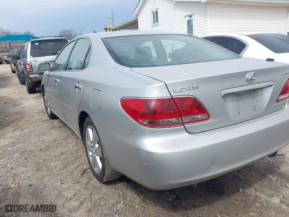 2006 Lexus ES 330 with VIN JTHBA30G665172841, listed as a IAAI auction lot 41745804 with 231,600 mi miles. Bid and sale history available at carsss.com. Image 3.