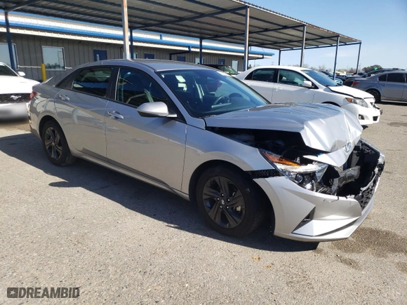 2023 Hyundai Elantra SEL with VIN 5NPLM4AG8PH105239, listed as a Copart auction lot 44205495 with 31,631 mi miles and Salvage Title. Bid and sale history available at carsss.com. Image 4.