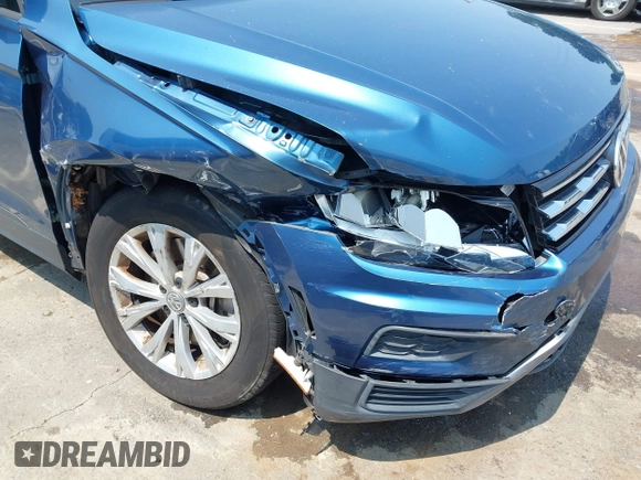 2019 Volkswagen Tiguan S с VIN 3VV1B7AX0KM122040, выставлен на аукционе IAAI как лот 42389559 с пробегом 53 122 миль миль и . История ставок и продаж доступна на DreamBid. Изображение 6.