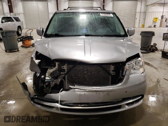 2016 Chrysler Town & Country Touring with VIN 2C4RC1BG9GR172834, listed as a Copart auction lot 51060625 with 153,173 mi miles and Salvage Title. Bid and sale history available at carsss.com. Image 5.