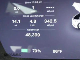 2016 Tesla Model S 90D with VIN 5YJSA1E23GF138925, listed as a IAAI auction lot 42408676 with 48,399 mi miles and . Bid and sale history available at DreamBid. Image 15.