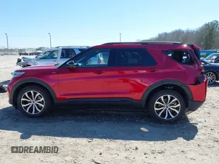2023 Ford Explorer ST-Line with VIN 1FMSK7KH2PGB28056, listed as a IAAI auction lot 41645742 with 7,620 mi miles. Bid and sale history available at carsss.com. Image 14.