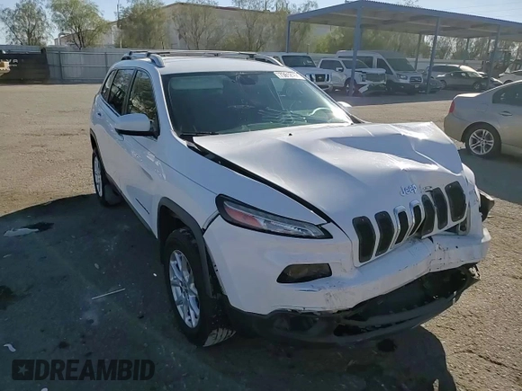2016 Jeep Cherokee Latitude with VIN 1C4PJMCS6GW104936, listed as a Copart auction lot 73612764 with 117,879 mi miles and Salvage Title. Bid and sale history available at carsss.com. Image 11.