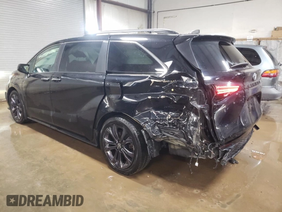 2022 Toyota Sienna XSE z VIN 5TDXRKEC5NS132033, wystawiony jako Copart lot #44216705 z przebiegiem 50 512 mil mil oraz Szkoda całkowita • Salvage title. Historia ofert i sprzedaży dostępna na DreamBid. Obrazek 2.