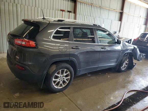 2017 Jeep Cherokee Latitude with VIN 1C4PJMCB2HW609258, listed as a Copart auction lot 59881055 with 69,081 mi miles and Salvage title. Bid and sale history available at DreamBid. Image 3.