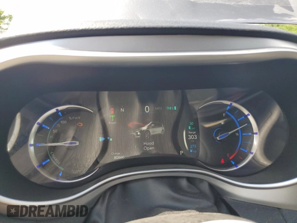 2018 Chrysler Pacifica Hybrid Limited с VIN 2C4RC1N7XJR125203, выставлен на аукционе Copart как лот 60689355 с пробегом 80 860 миль миль и Чистый • Clean title. История ставок и продаж доступна на DreamBid. Изображение 9.