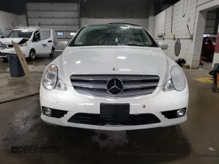 2008 Mercedes-Benz R-Class 3.5L with VIN 4JGCB65EX8A081055, listed as a Copart auction lot 86640144 with 227,145 mi miles and Clean Title. Bid and sale history available at carsss.com. Image 5.