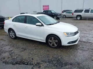 2011 Volkswagen Jetta TDI with VIN 3VWLL7AJ5BM092188, listed as a IAAI auction lot 41757931 with 167,561 mi miles and . Bid and sale history available at DreamBid. Image 1.