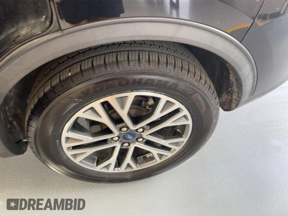 2020 Ford Escape SEL z VIN 1FMCU9H69LUA59992, wystawiony jako IAAI lot #42797223 z przebiegiem 87 913 mil mil oraz . Historia ofert i sprzedaży dostępna na DreamBid. Obrazek 12.