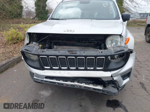 2020 Jeep Renegade Jeepster with VIN ZACNJBAB8LPL52205, listed as a IAAI auction lot 41477675 with 66,731 mi miles and . Bid and sale history available at carsss.com. Image 6.