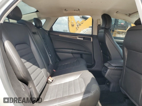 2016 Ford Fusion SE с VIN 3FA6P0H97GR243913, выставлен на аукционе Copart как лот 58076955 с пробегом 148 880 миль миль и Списание • Salvage title. История ставок и продаж доступна на DreamBid. Изображение 10.