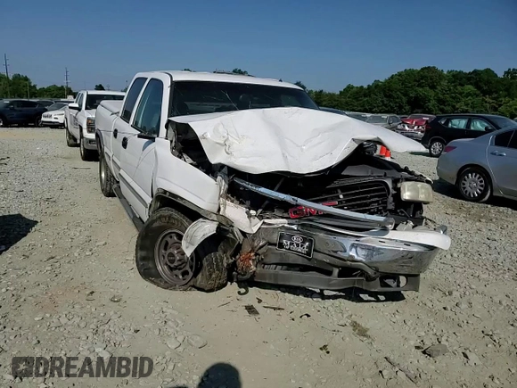 2002 GMC Sierra 1500HD SLE z VIN 1GTGC13U22F117864, wystawiony jako Copart lot #60396074 z przebiegiem Nie podano mil oraz Szkody całkowita. Historia ofert i sprzedaży dostępna na DreamBid. Obrazek 11.