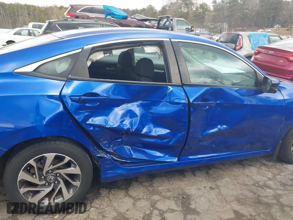 2016 Honda Civic Sedan EX with VIN 19XFC2F87GE076648, listed as a IAAI auction lot 41797654 with 111,132 mi miles. Bid and sale history available at carsss.com. Image 6.