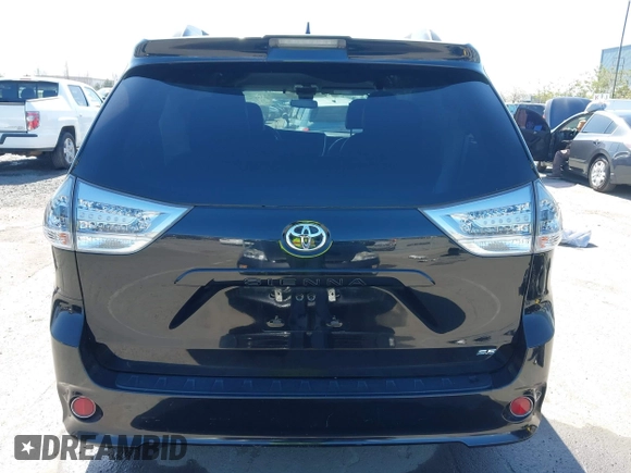 2018 Toyota Sienna SE with VIN 5TDXZ3DC9JS935123, listed as a IAAI auction lot 41955203 with 108,612 mi miles and . Bid and sale history available at DreamBid. Image 17.