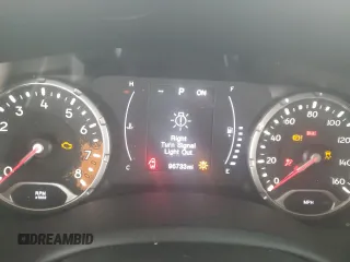 2018 Jeep Renegade Latitude с VIN ZACCJABBXJPJ59891, выставлен на аукционе Copart как лот 61005165 с пробегом 96 733 миль миль и Списание • Salvage title. История ставок и продаж доступна на DreamBid. Изображение 9.