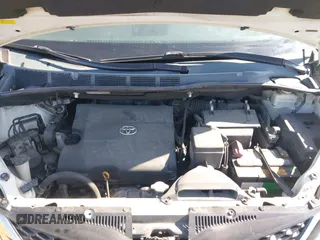 2011 Toyota Sienna XLE AAS with VIN 5TDYK3DCXBS097582, listed as a IAAI auction lot 42233594 with 226,902 mi miles and . Bid and sale history available at DreamBid. Image 10.