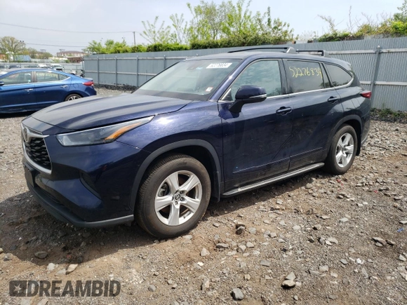 2022 Toyota Highlander L with VIN 5TDCZRBH0NS582664, listed as a Copart auction lot 52276834 with 23,648 mi miles and Salvage title. Bid and sale history available at DreamBid. Image 1.