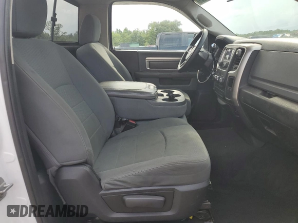 2013 Ram 1500 SLT z VIN 3C6JR7EP9DG528945, wystawiony jako Copart lot #57065605 z przebiegiem 148 498 mil mil oraz Czysty tytuł • Clean title. Historia ofert i sprzedaży dostępna na DreamBid. Obrazek 10.