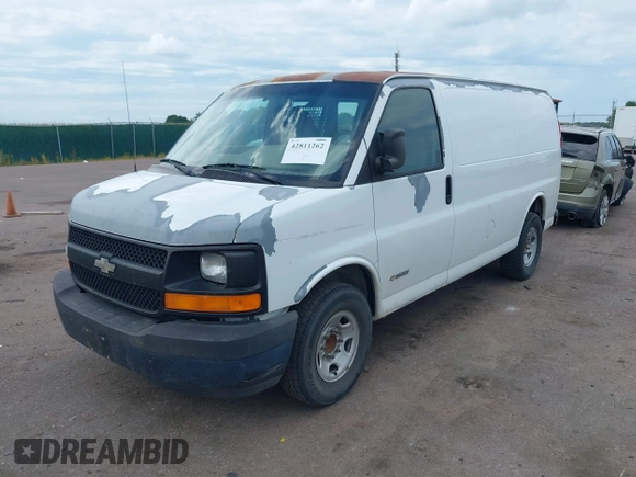 2006 Chevrolet Express Cargo with VIN 1GCGG25VX61138366, listed as a IAAI auction lot 42811262 with 240,071 mi miles and . Bid and sale history available at DreamBid. Image 2.