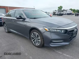 2019 Honda Accord with VIN 1HGCV3F17KA019711, listed as a IAAI auction lot 42382585 with 88,945 mi miles and . Bid and sale history available at DreamBid. Image 1.