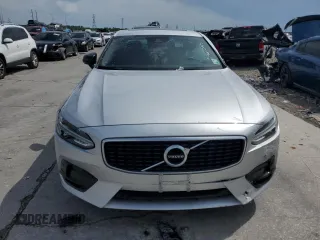 2020 Volvo S90 R-Design с VIN LVYA22MT4LP172521, выставлен на аукционе Copart как лот 54615195 с пробегом Не указан миль и Списание • Salvage title. История ставок и продаж доступна на DreamBid. Изображение 5.