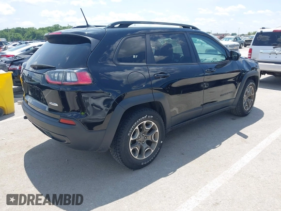 2020 Jeep Cherokee Latitude z VIN 1C4PJMCX3LD584466, wystawiony jako IAAI lot #42380627 z przebiegiem 53 062 mil mil oraz . Historia ofert i sprzedaży dostępna na DreamBid. Obrazek 4.