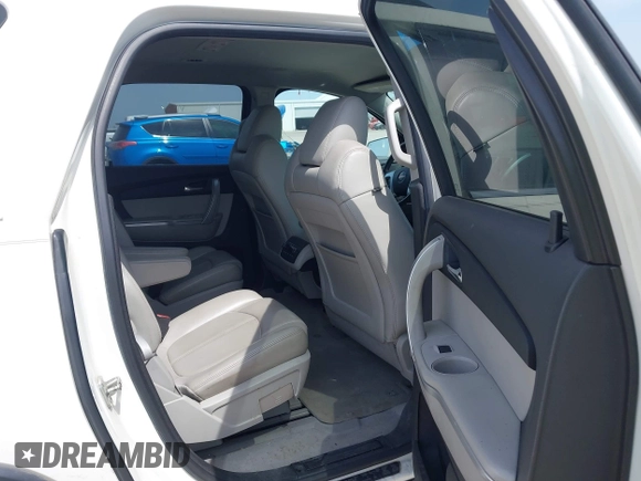 2010 GMC Acadia SLT1 z VIN 1GKLRMED2AJ120873, wystawiony jako IAAI lot #42027986 z przebiegiem 188 021 mil mil oraz . Historia ofert i sprzedaży dostępna na DreamBid. Obrazek 8.