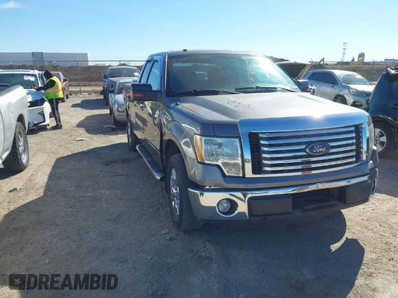 2011 Ford F-150 XL with VIN 1FTEX1CM0BFA28287, listed as a IAAI auction lot 41646969 with 160,182 mi miles. Bid and sale history available at carsss.com. Image 1.