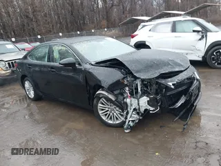 2013 Lexus ES 250 with VIN JTHBK1GG1D2083863, listed as a IAAI auction lot 41521039 with 46,853 mi miles and . Bid and sale history available at DreamBid. Image 1.