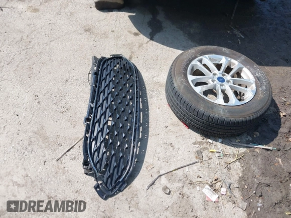 2020 Ford Escape SE с VIN 1FMCU0G60LUA47243, выставлен на аукционе IAAI как лот 42685375 с пробегом 52 618 миль миль и . История ставок и продаж доступна на DreamBid. Изображение 12.