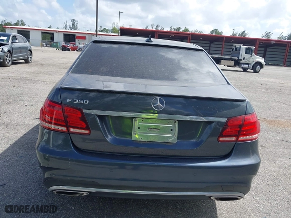 2016 Mercedes-Benz E-Class E 350 Sport with VIN WDDHF5KB7GB173418, listed as a IAAI auction lot 41956020 with 72,475 mi miles. Bid and sale history available at carsss.com. Image 17.