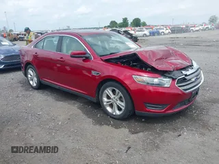 2015 Ford Taurus SEL z VIN 1FAHP2E80FG206370, wystawiony jako IAAI lot #42071668 z przebiegiem 89 678 mil mil oraz . Historia ofert i sprzedaży dostępna na DreamBid. Obrazek 1.