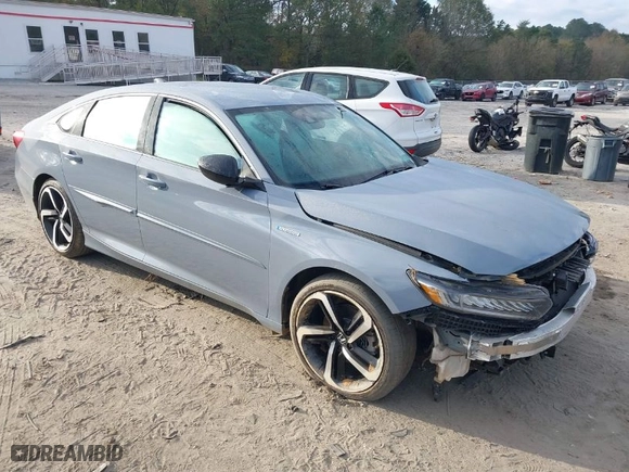 2022 Honda Accord Hybrid Sport with VIN 1HGCV3F23NA041752, listed as a IAAI auction lot 40952103 with NaN miles. Bid and sale history available at carsss.com. Image 1.