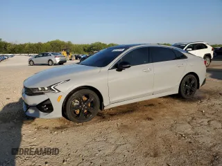 2022 Kia K5 GT-Line z VIN 5XXG64J23NG117047, wystawiony jako Copart lot #52318315 z przebiegiem 25 074 mil mil oraz Szkoda całkowita • Salvage title. Historia ofert i sprzedaży dostępna na DreamBid. Obrazek 1.