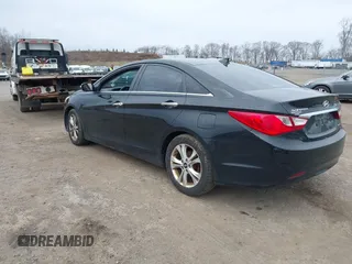2013 Hyundai Sonata Limited with VIN 5NPEC4ACXDH571386, listed as a IAAI auction lot 41882922 with 254,912 mi miles and . Bid and sale history available at carsss.com. Image 3.