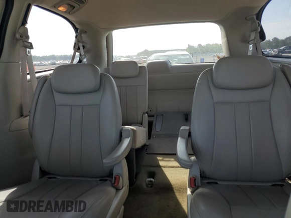 2006 Chrysler Town & Country LWB Touring with VIN 2A4GP54L26R868747, listed as a Copart auction lot 53976685 with 146,079 mi miles and Clean Title. Bid and sale history available at carsss.com. Image 10.