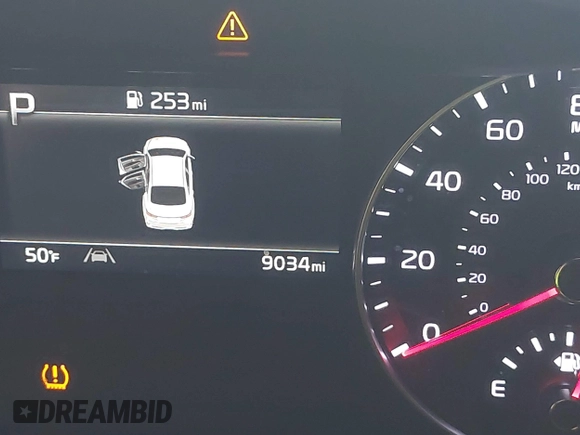 2024 Kia Forte LXS z VIN 3KPF24AD9RE827562, wystawiony jako IAAI lot #41943586 z przebiegiem 9 034 mil mil oraz . Historia ofert i sprzedaży dostępna na DreamBid. Obrazek 15.