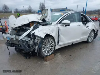 2016 Lincoln MKZ with VIN 3LN6L2JK6GR605580, listed as a IAAI auction lot 41453116 with 1 mi miles. Bid and sale history available at carsss.com. Image 2.
