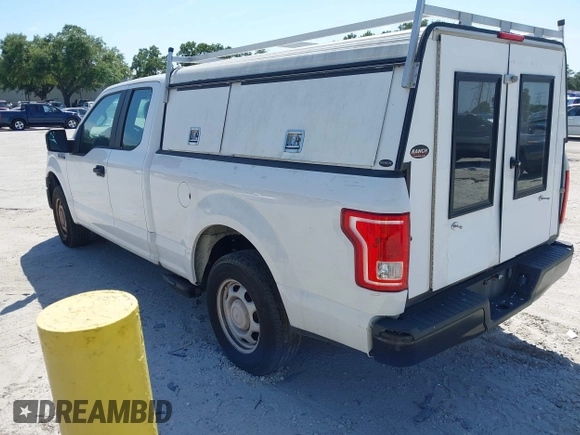 2016 Ford F-150 XL with VIN 1FTEX1C83GFD20929, listed as a IAAI auction lot 42072940 with 156,589 mi miles and . Bid and sale history available at DreamBid. Image 3.