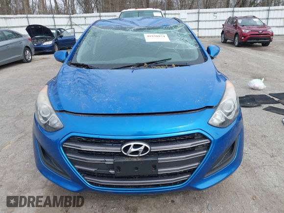 2017 Hyundai Elantra GT with VIN KMHD35LH3HU351962, listed as a IAAI auction lot 41938974 with 114,178 mi miles. Bid and sale history available at carsss.com. Image 13.
