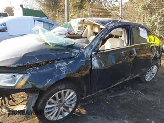 2016 Volkswagen Jetta Sedan 1.8T SEL with VIN 3VWL07AJ5GM342545, listed as a IAAI auction lot 41520364 with 1 mi miles. Bid and sale history available at carsss.com. Image 6.
