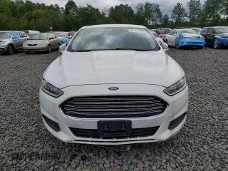 2015 Ford Fusion SE Hybrid с VIN 3FA6P0LU2FR120126, выставлен на аукционе Copart как лот 57130185 с пробегом 55 792 миль миль и Чистый • Clean title. История ставок и продаж доступна на DreamBid. Изображение 5.
