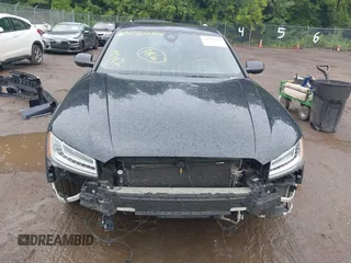 2015 Audi A8 3.0T z VIN WAU3GAFD9FN001343, wystawiony jako IAAI lot #39846084 z przebiegiem 105 242 mil mil oraz . Historia ofert i sprzedaży dostępna na DreamBid. Obrazek 13.