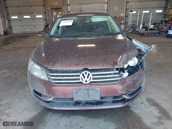 2012 Volkswagen Passat SE with VIN 1VWBH7A35CC075103, listed as a IAAI auction lot 41482384 with 155,198 mi miles. Bid and sale history available at carsss.com. Image 12.